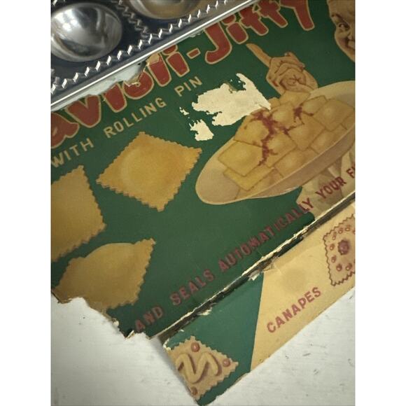 Vintage Ravioli-Jiffy W/ Rolling Pin Pastry Canape Maker Set Italian JAPAN EUC - Picture 4 of 5